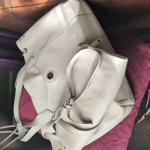 Steve Madden Cream Tote Bag With Insert Cross Body Bag. EUC!